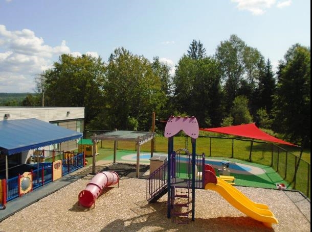 Aire de jeux extérieure